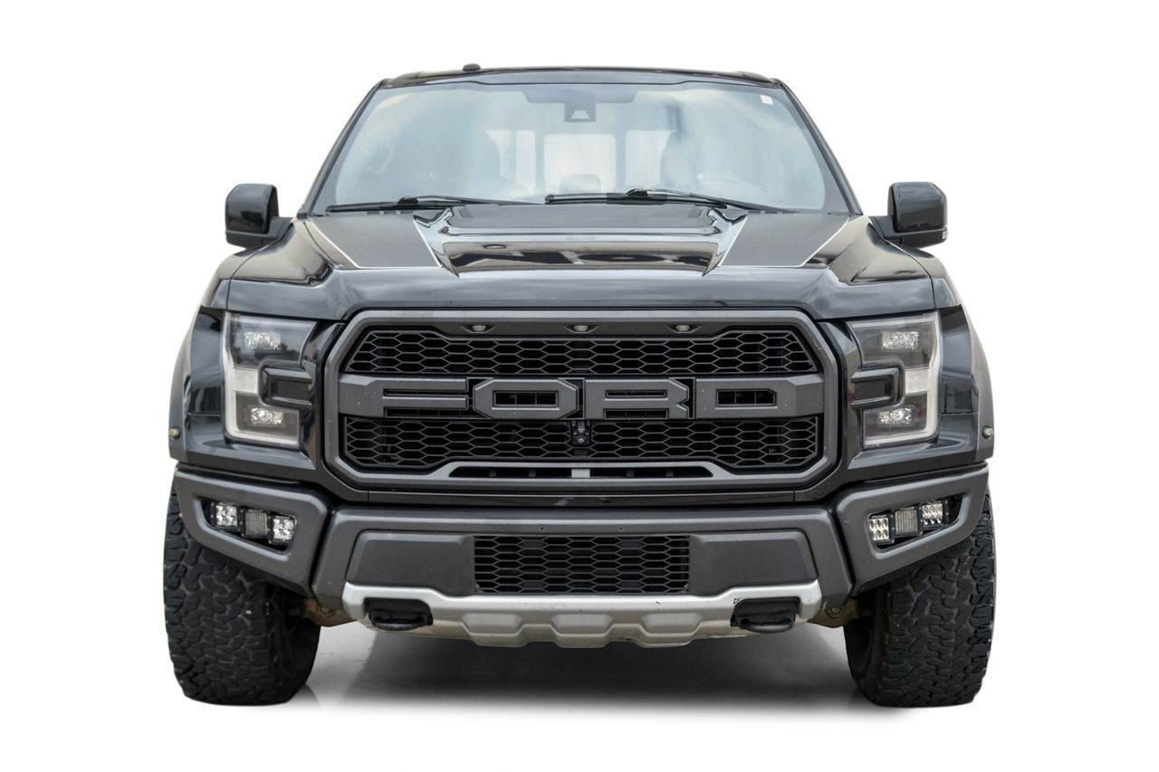 Ford F-150 Vehicle Main Gallery Image 05