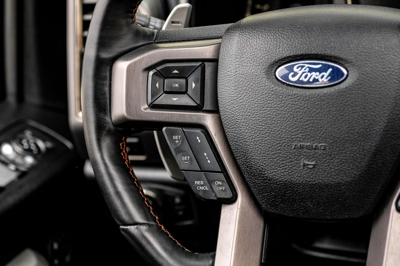 Ford F-150 Vehicle Main Gallery Image 15