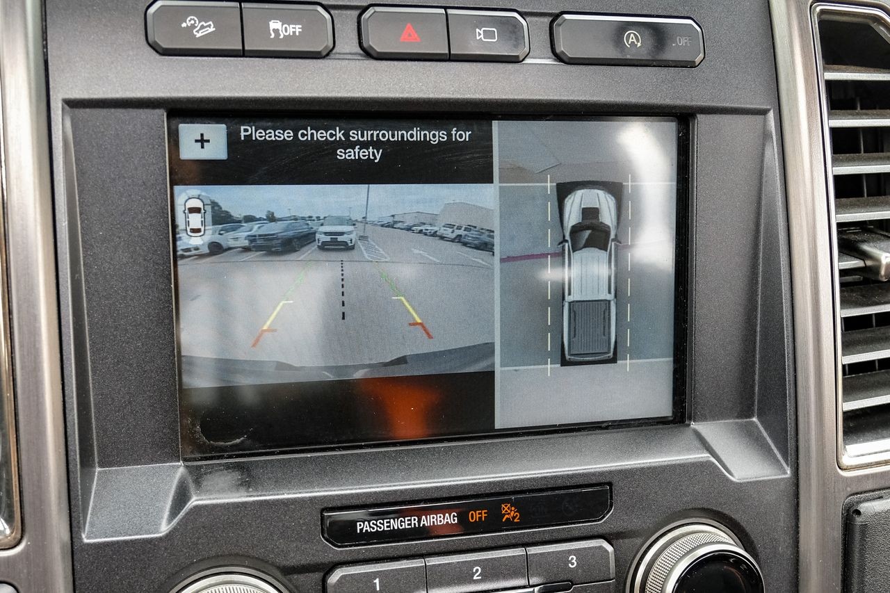 Ford F-150 Vehicle Main Gallery Image 21