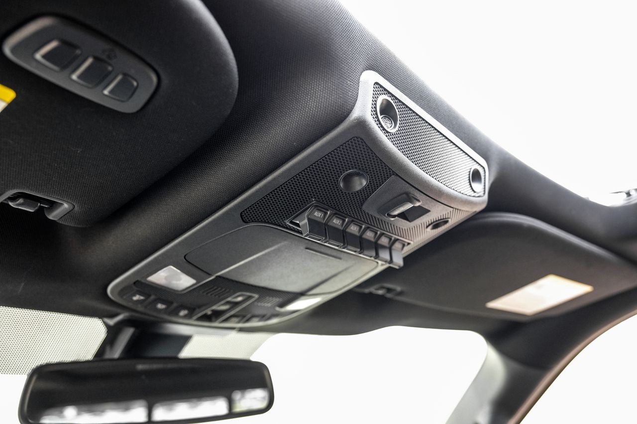 Ford F-150 Vehicle Main Gallery Image 25