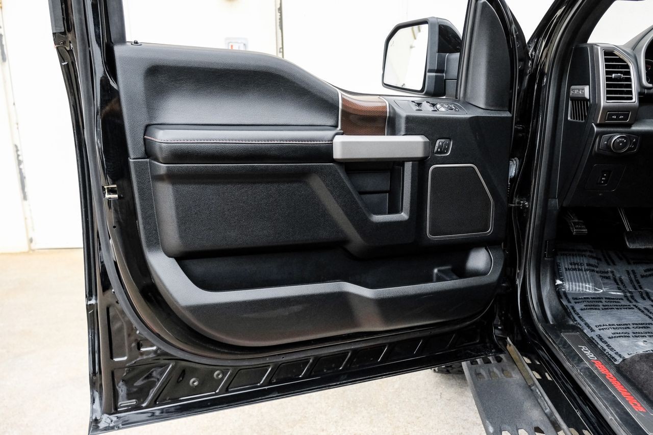 Ford F-150 Vehicle Main Gallery Image 40