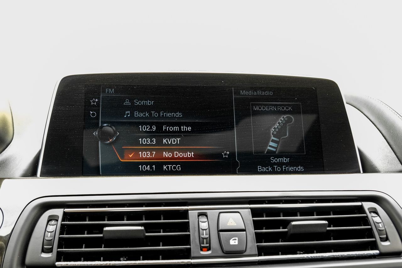 BMW 640i Vehicle Main Gallery Image 27