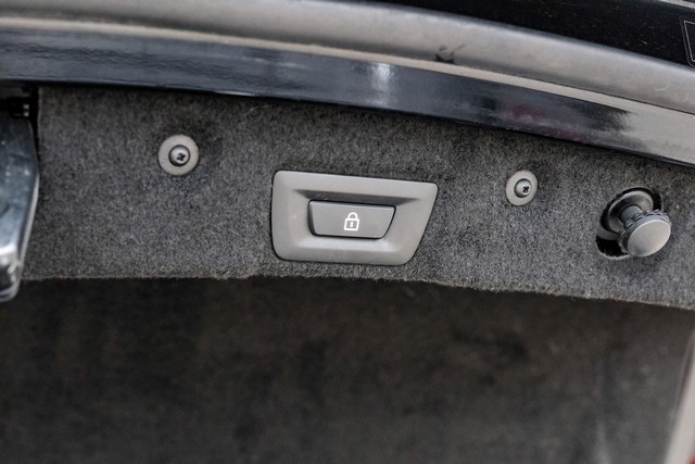 BMW 640i Vehicle Main Gallery Image 48