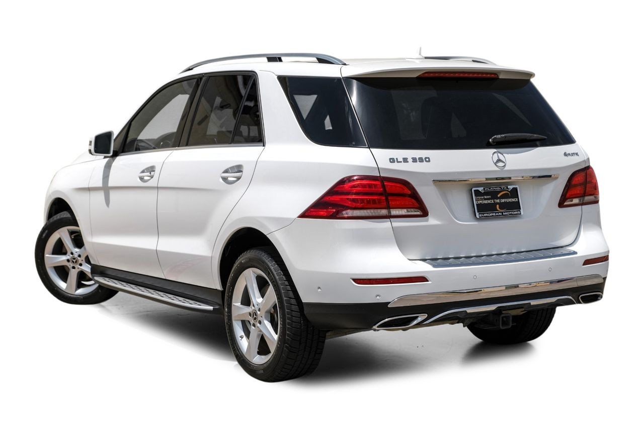 Mercedes-Benz GLE 350 Vehicle Main Gallery Image 11