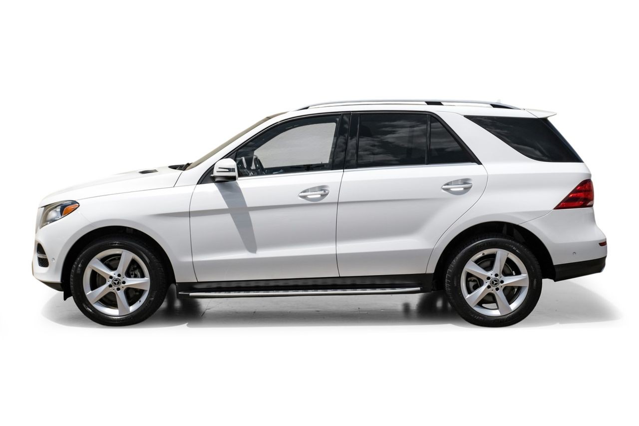 Mercedes-Benz GLE 350 Vehicle Main Gallery Image 12