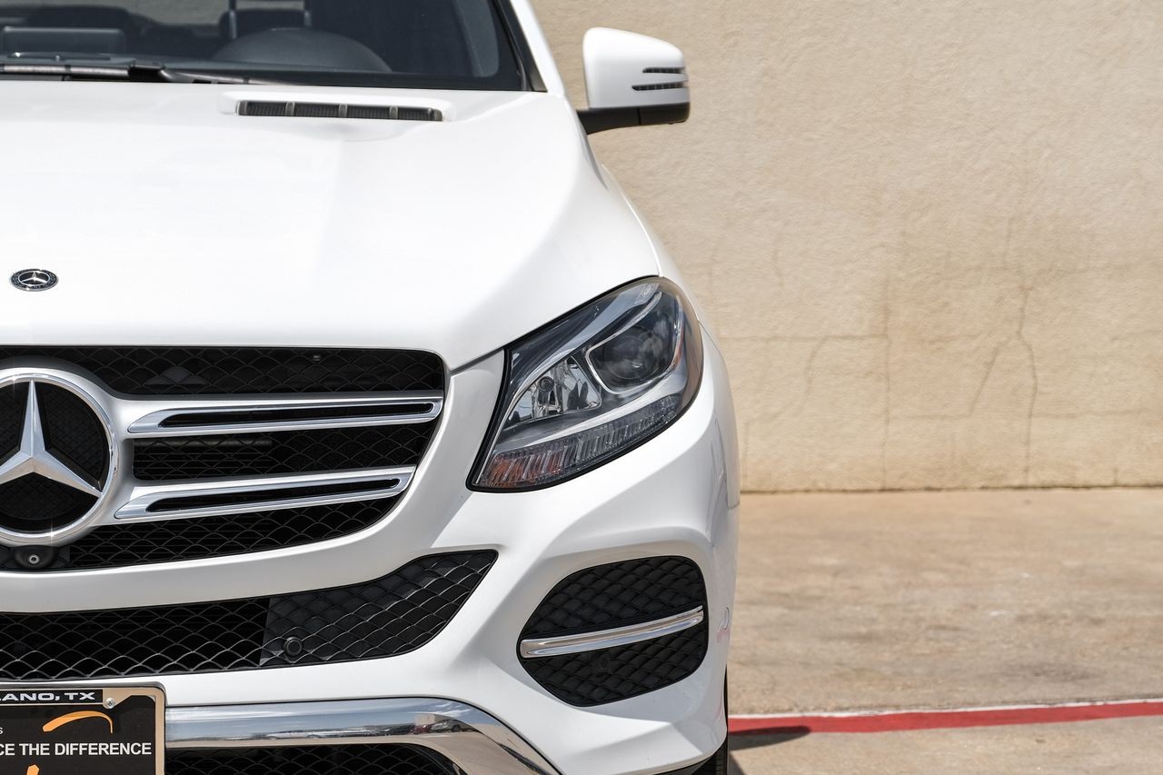 Mercedes-Benz GLE 350 Vehicle Main Gallery Image 47