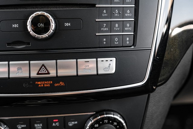 Mercedes-Benz GLE 350 Vehicle Main Gallery Image 30