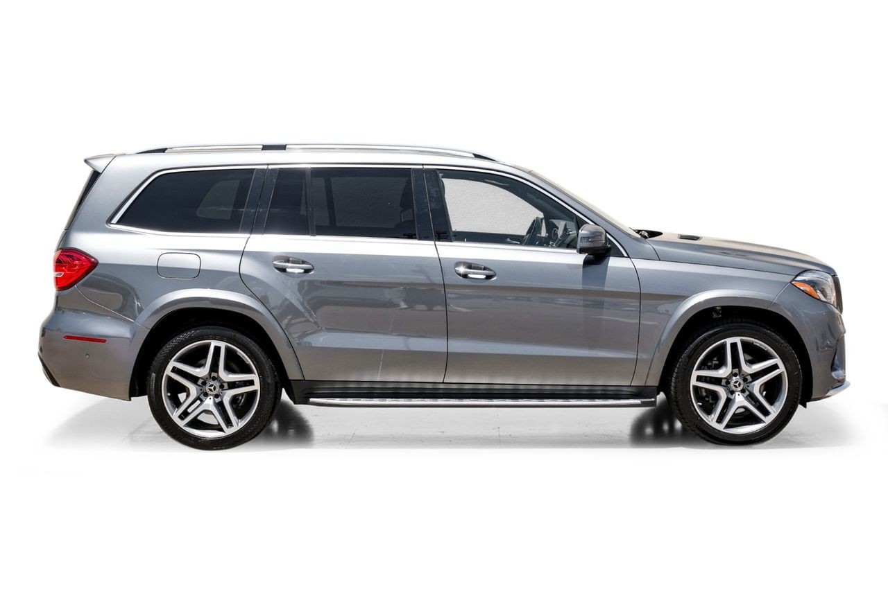 Mercedes-Benz GLS 550 Vehicle Main Gallery Image 08