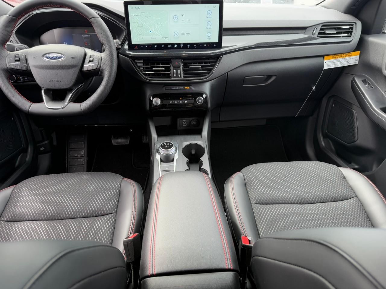 Ford Escape Vehicle Full-screen Gallery Image 06