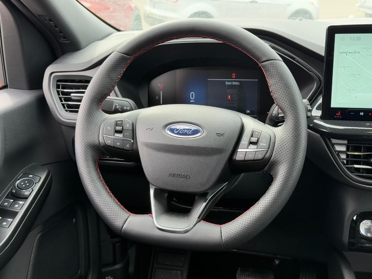 Ford Escape Vehicle Full-screen Gallery Image 07