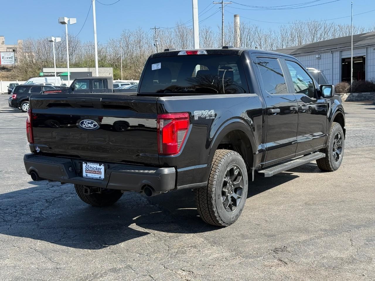 Ford F-150 Vehicle Full-screen Gallery Image 03