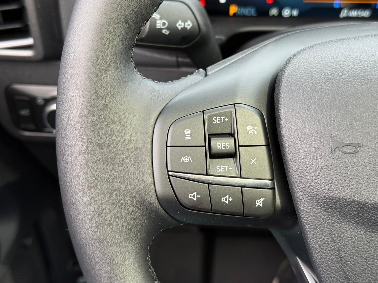 Ford Bronco Sport Vehicle Full-screen Gallery Image 16