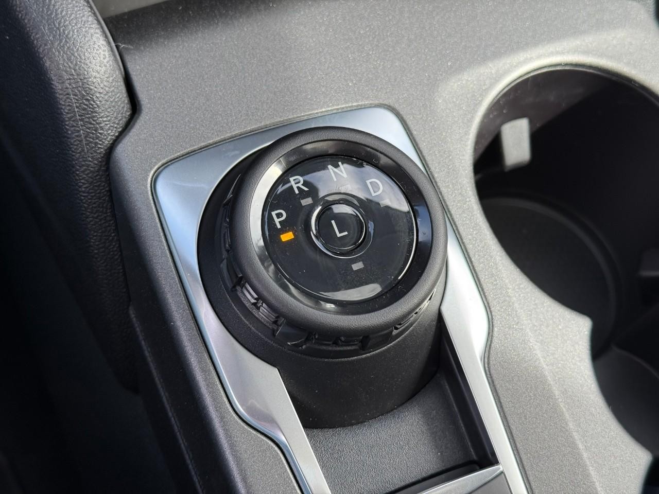 Ford Bronco Sport Vehicle Full-screen Gallery Image 18