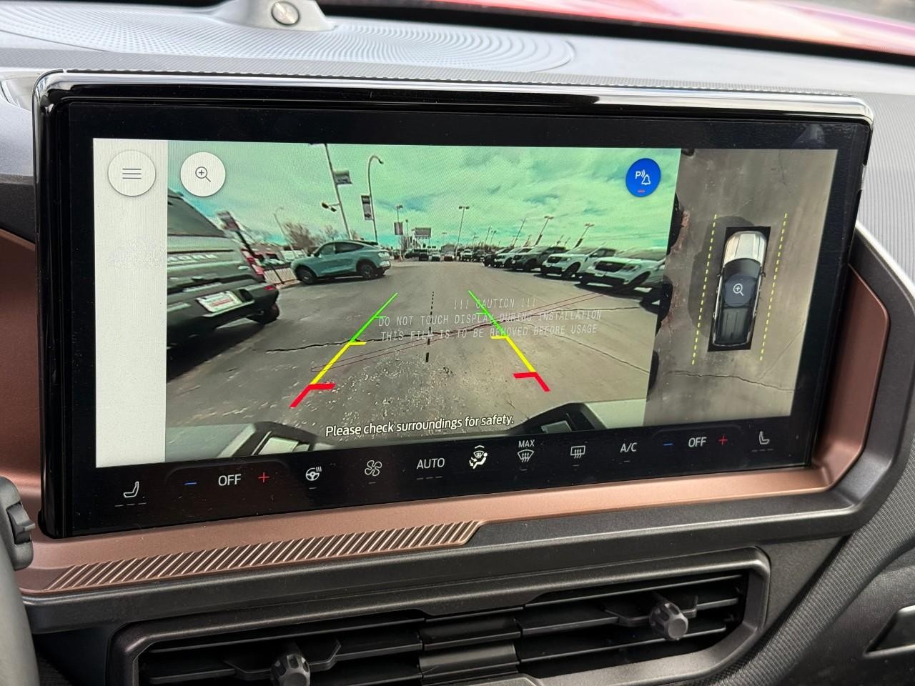 Ford Bronco Sport Vehicle Full-screen Gallery Image 21