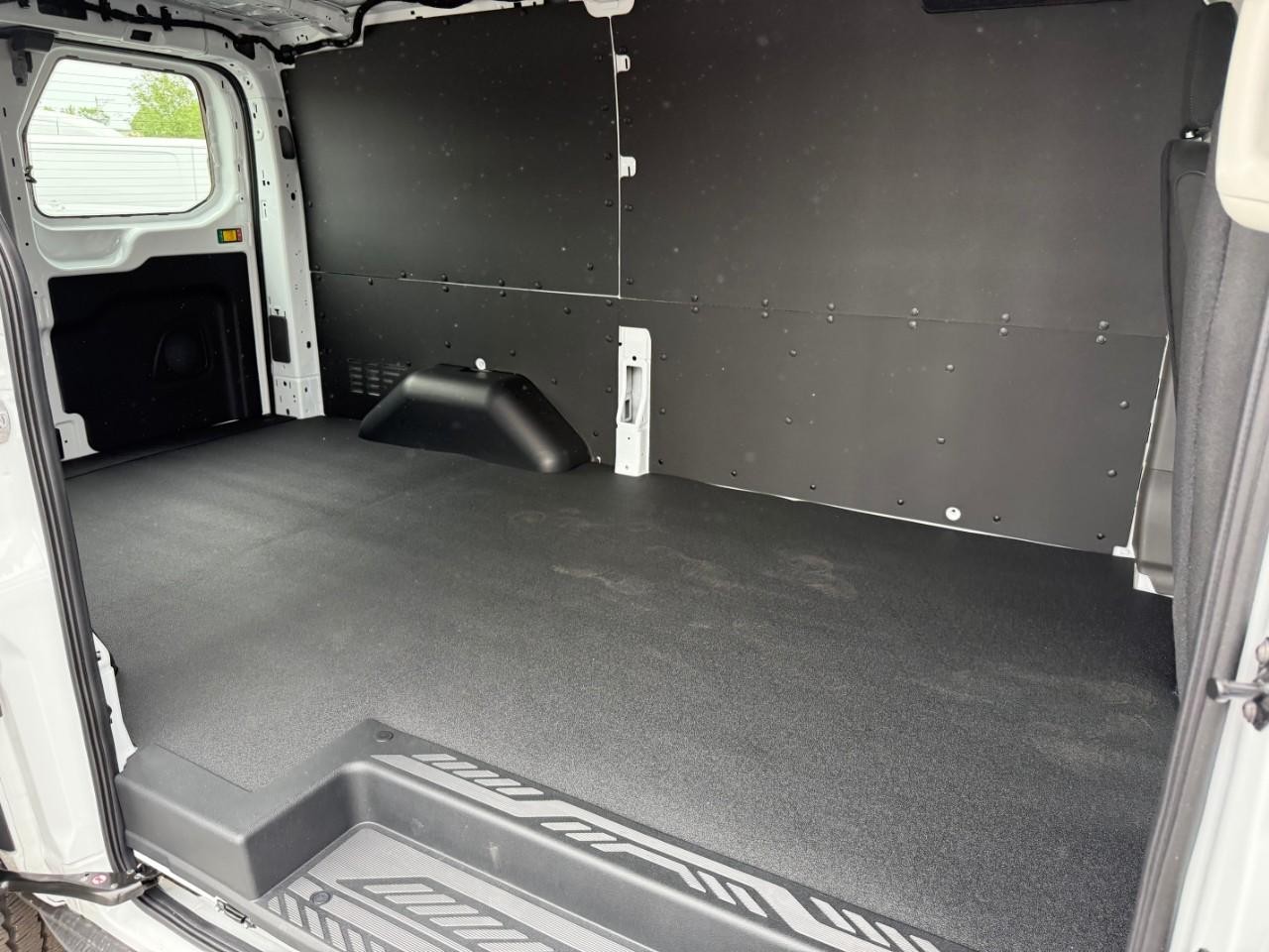 Ford Transit Cargo Van Vehicle Full-screen Gallery Image 06