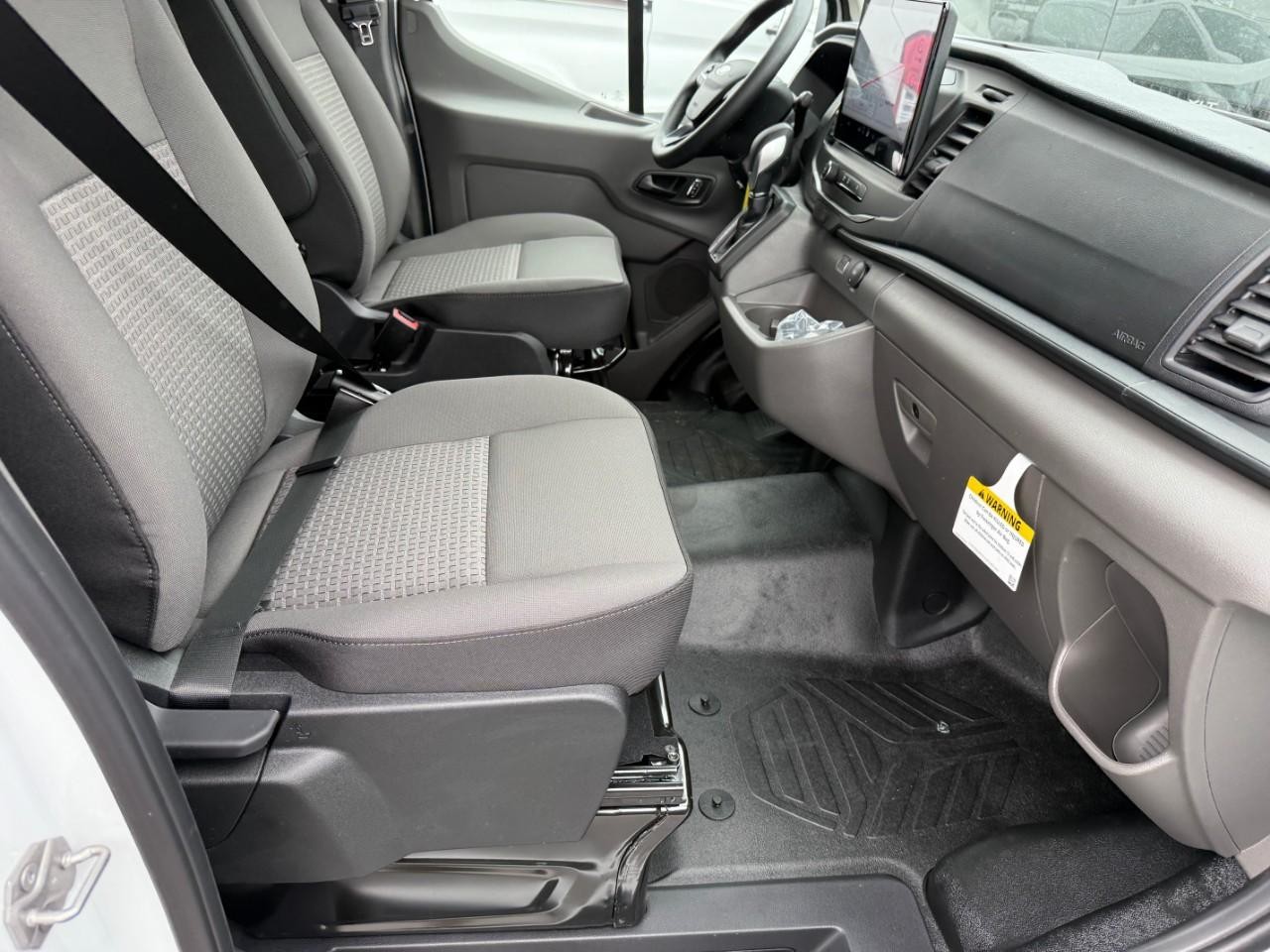 Ford Transit Cargo Van Vehicle Full-screen Gallery Image 07