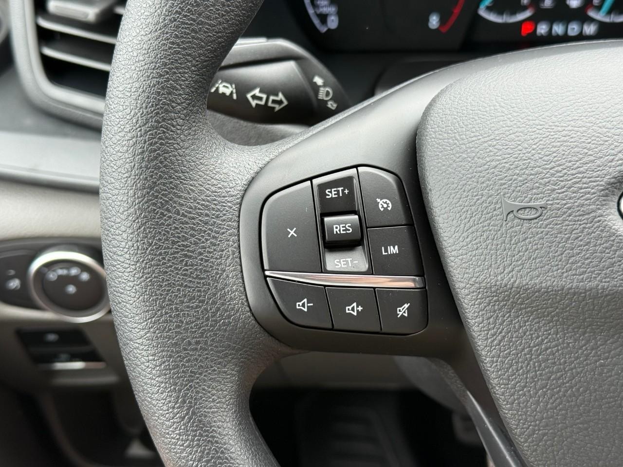 Ford Transit Cargo Van Vehicle Full-screen Gallery Image 13