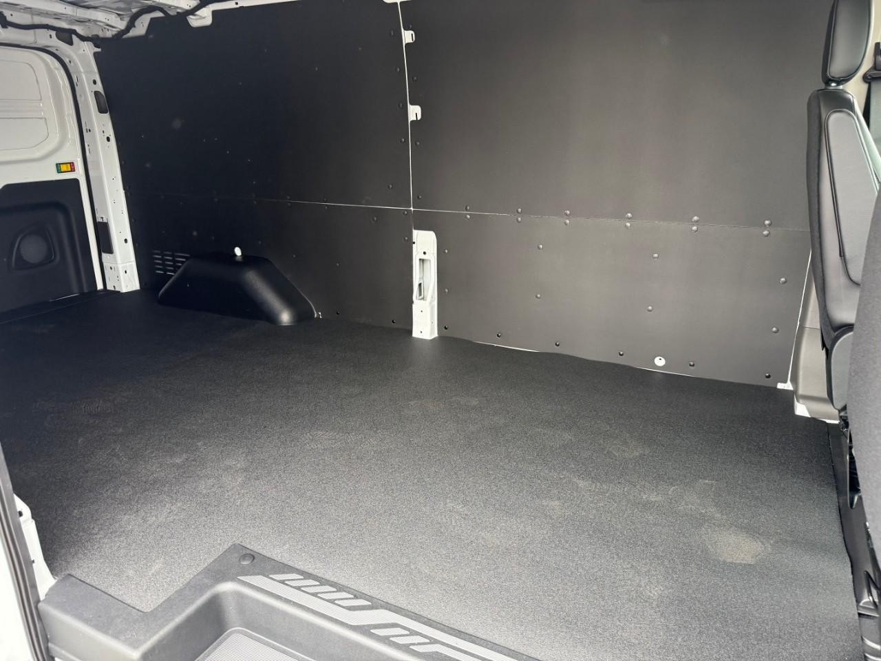 Ford Transit Cargo Van Vehicle Full-screen Gallery Image 06