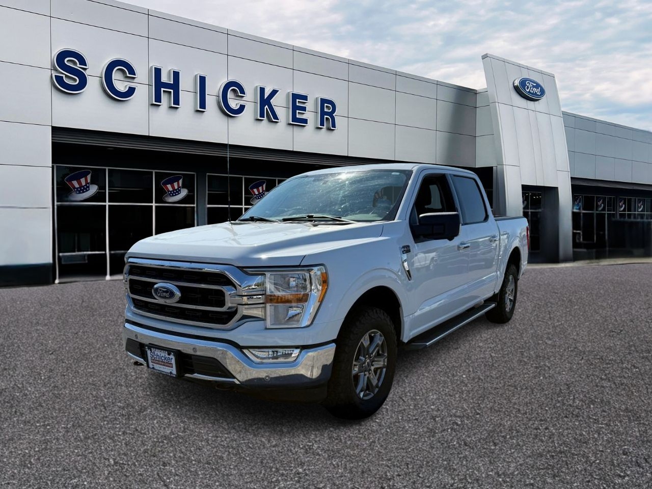 Ford F-150 Vehicle Full-screen Gallery Image 04