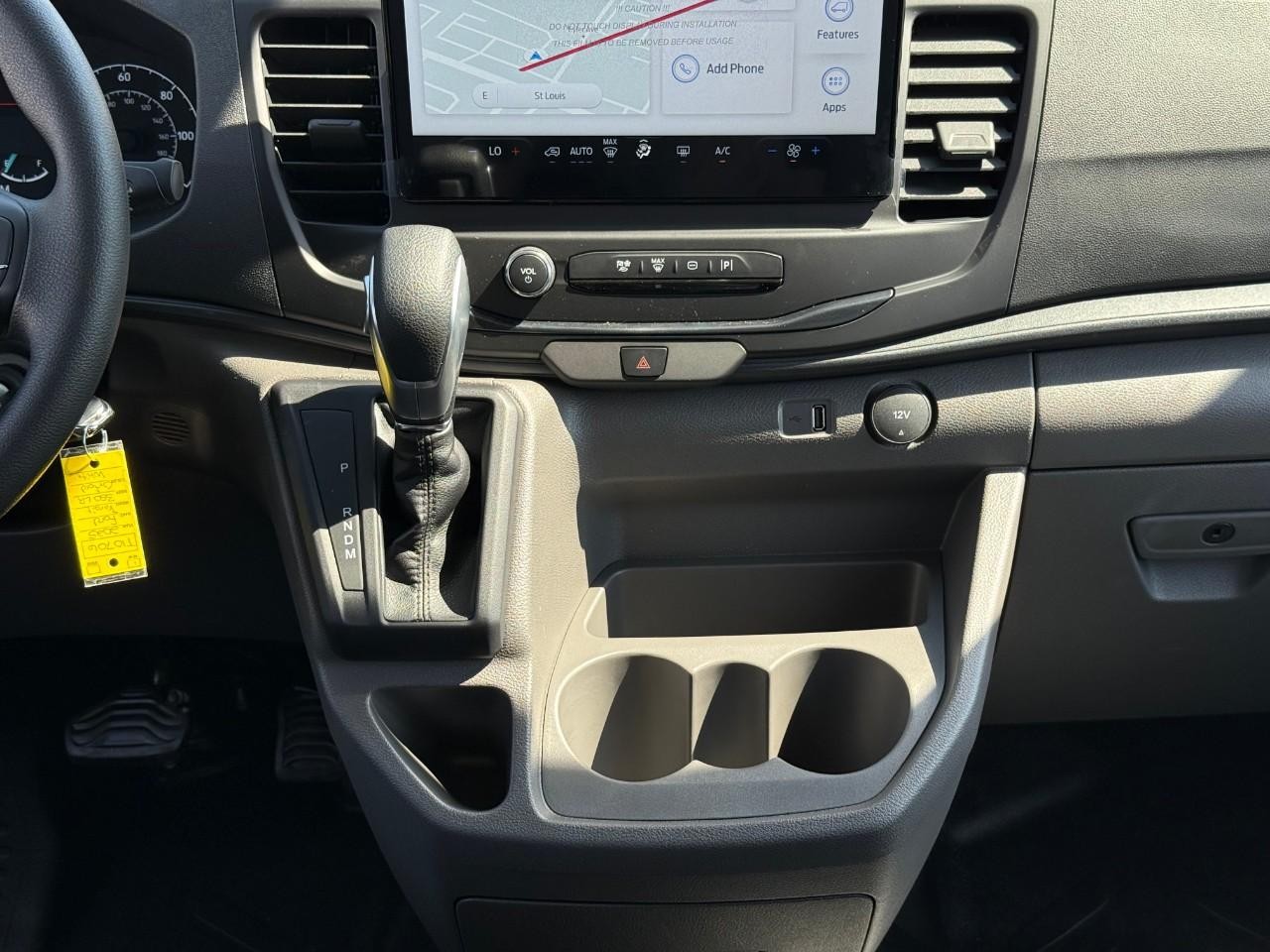 Ford Transit Passenger Wagon Vehicle Full-screen Gallery Image 08