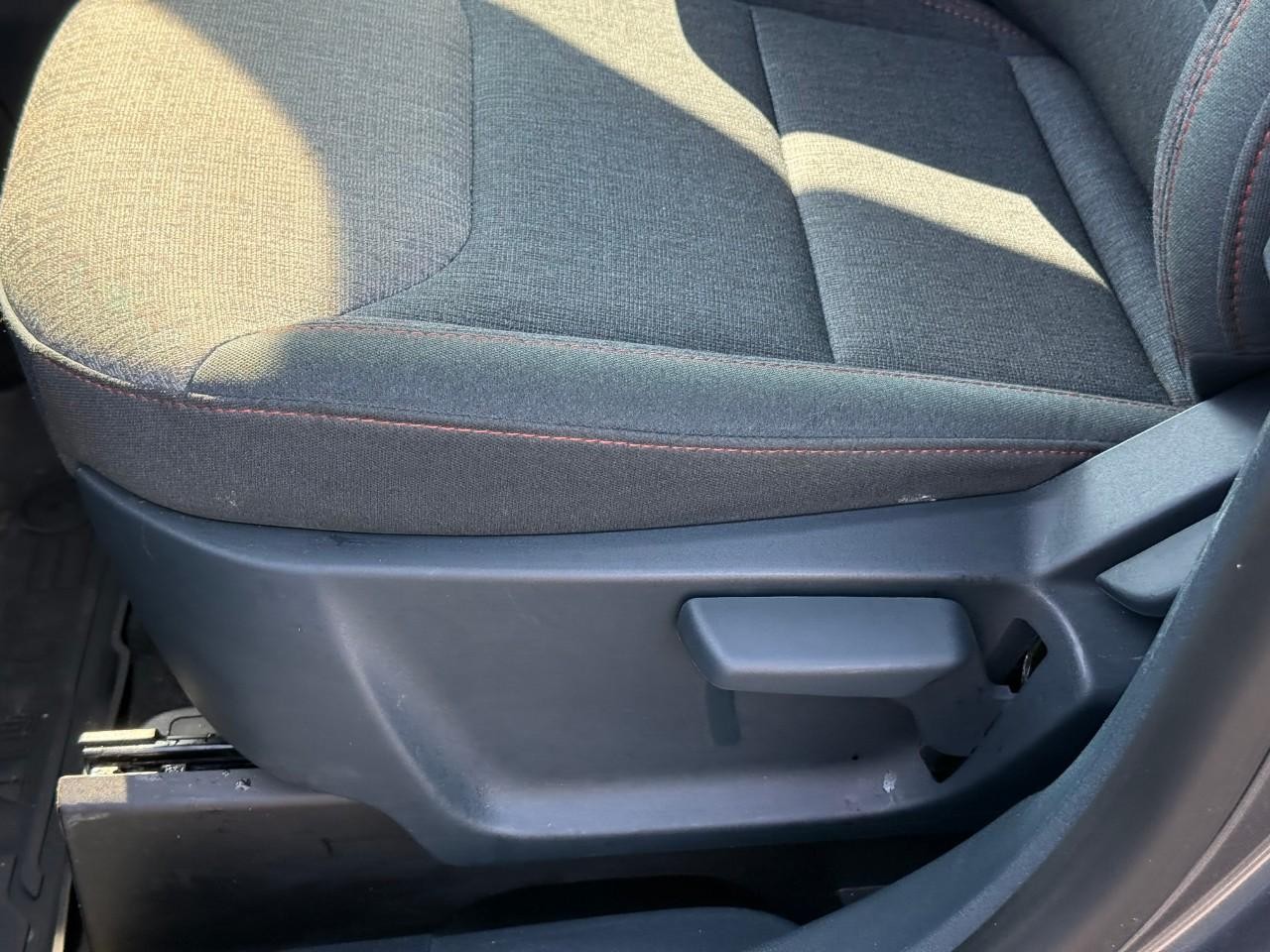 Ford Maverick Vehicle Full-screen Gallery Image 15