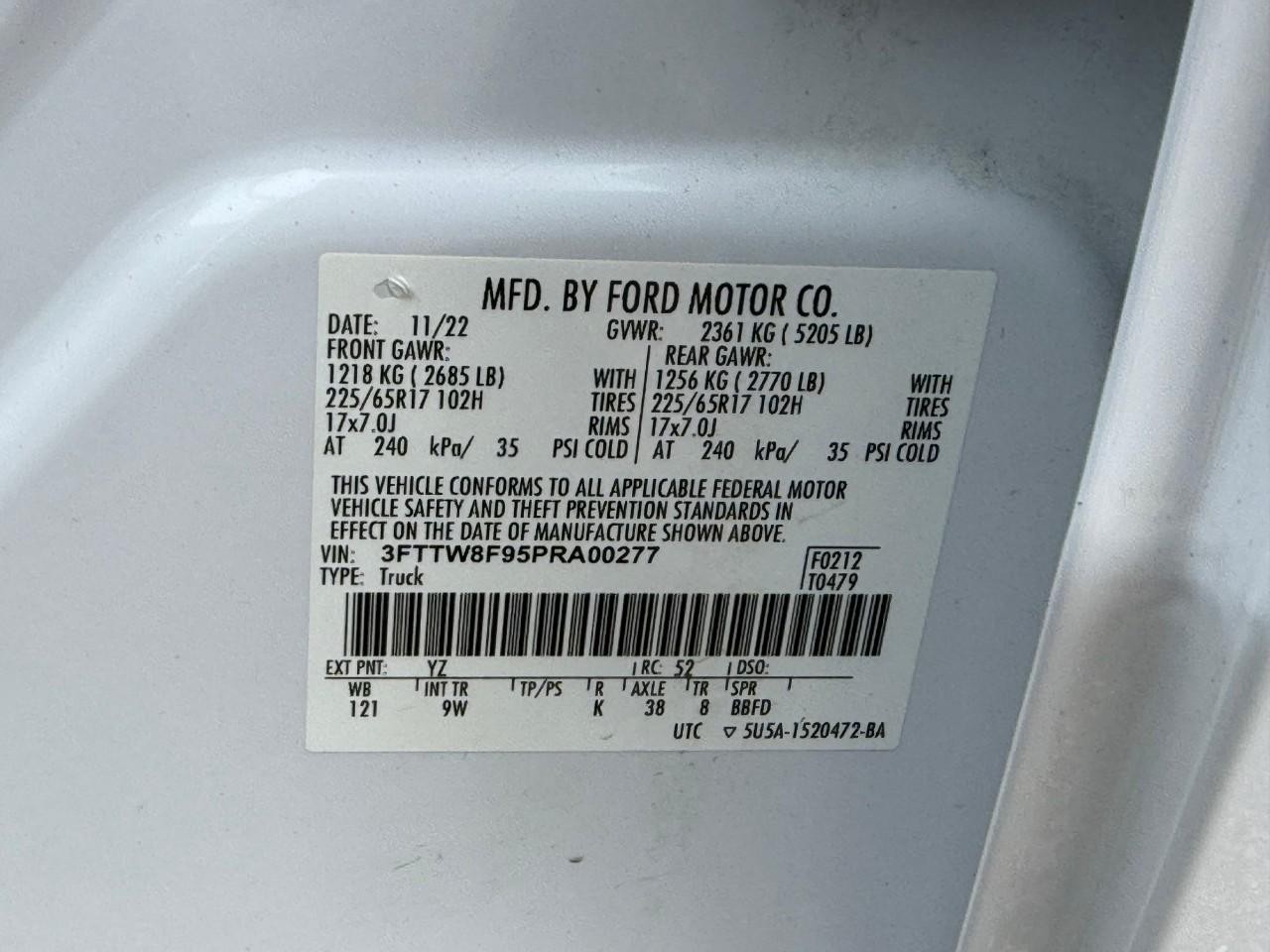 Ford Maverick Vehicle Full-screen Gallery Image 17