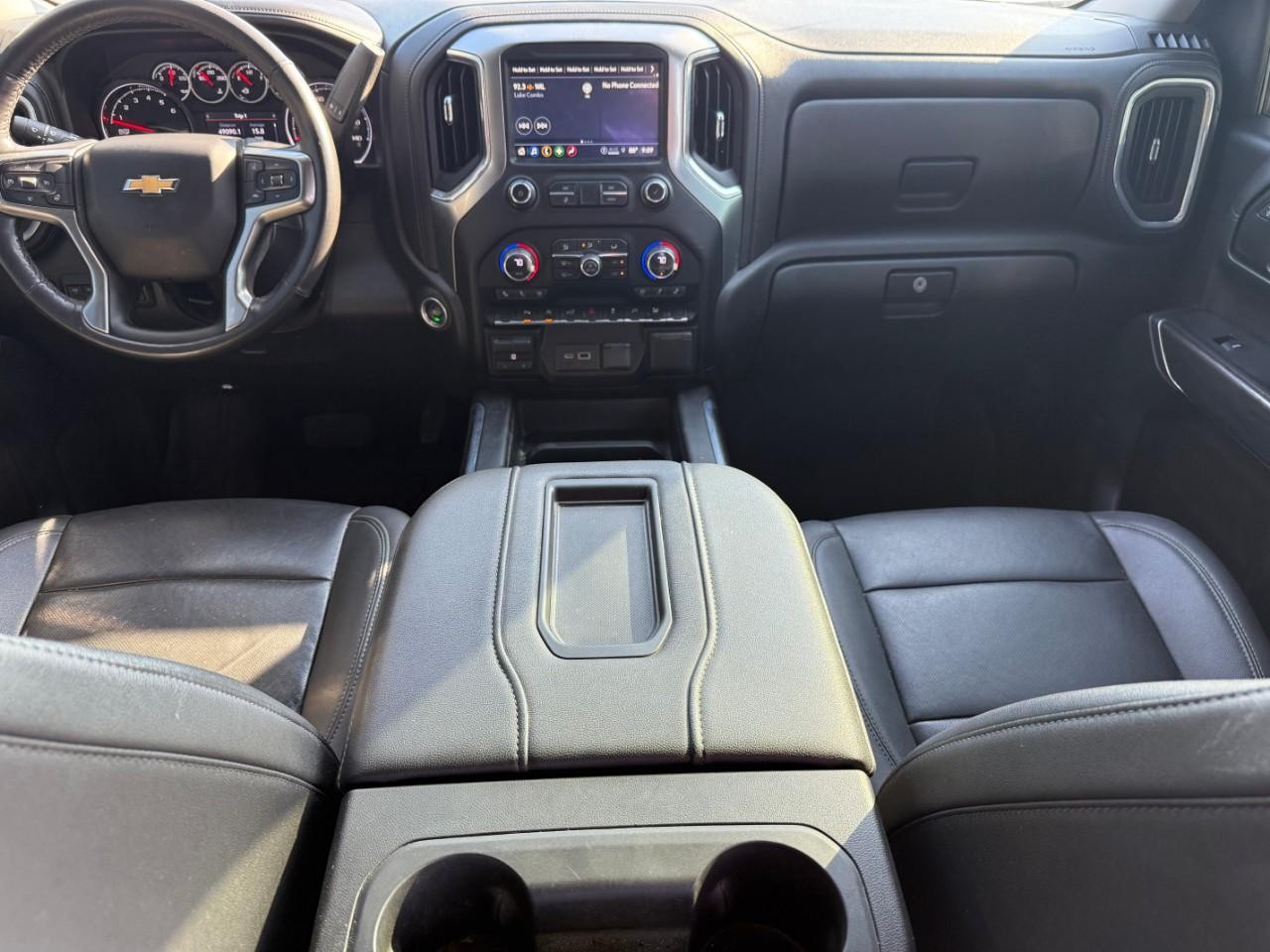 Chevrolet Silverado 1500 Vehicle Full-screen Gallery Image 06