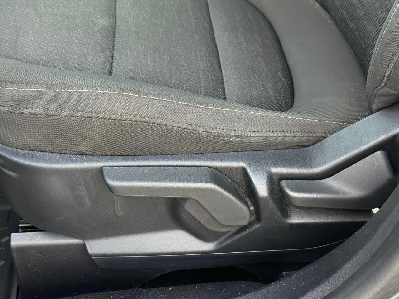 Ford Bronco Sport Vehicle Full-screen Gallery Image 14