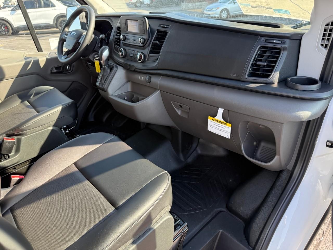 Ford Transit Cargo Van Vehicle Full-screen Gallery Image 09