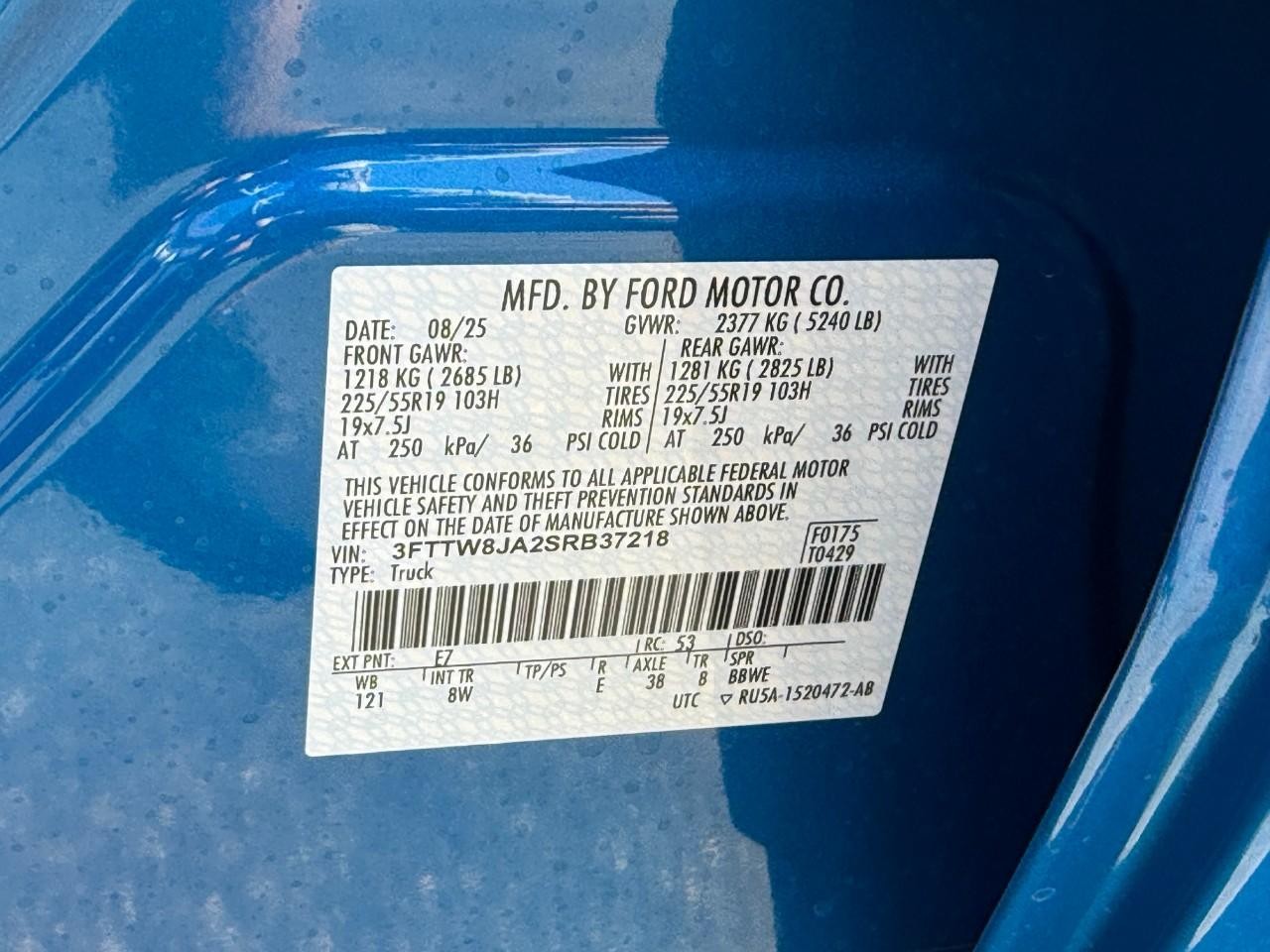 Ford Maverick Vehicle Full-screen Gallery Image 18