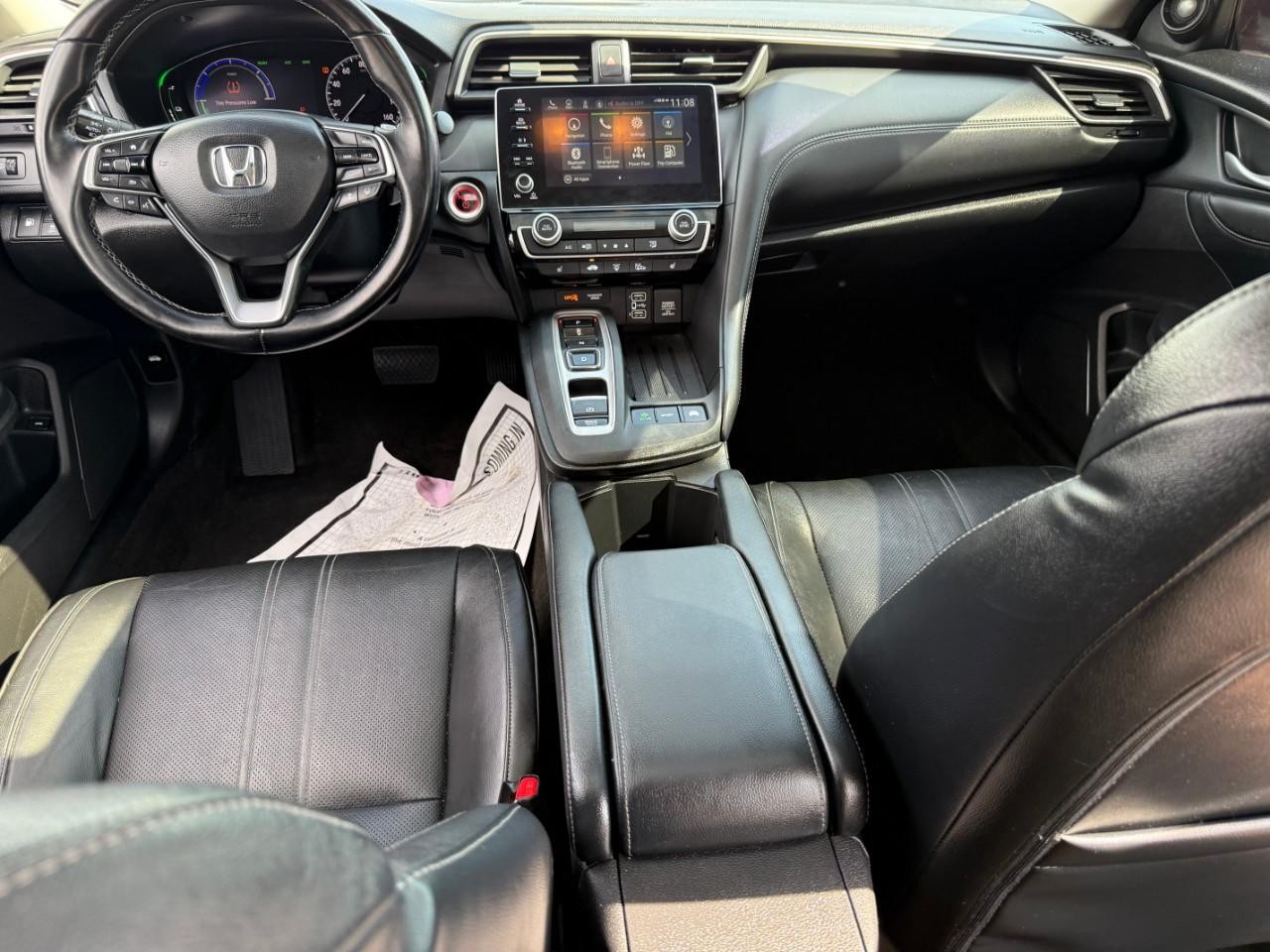 Honda Insight Vehicle Full-screen Gallery Image 06