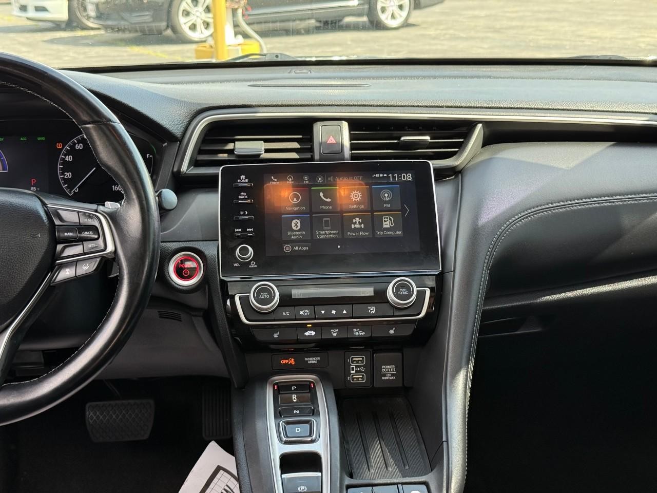 Honda Insight Vehicle Full-screen Gallery Image 08