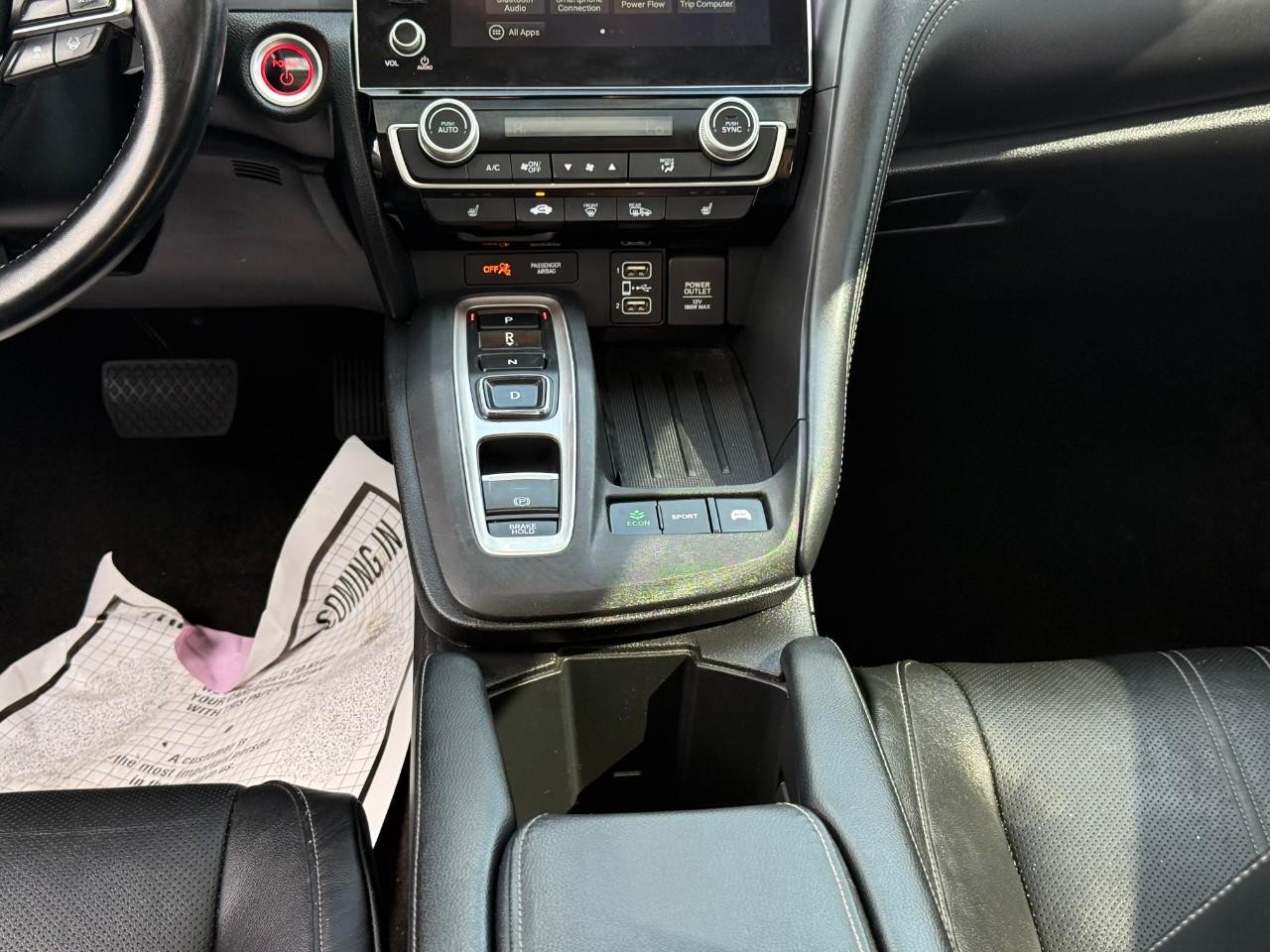 Honda Insight Vehicle Full-screen Gallery Image 10