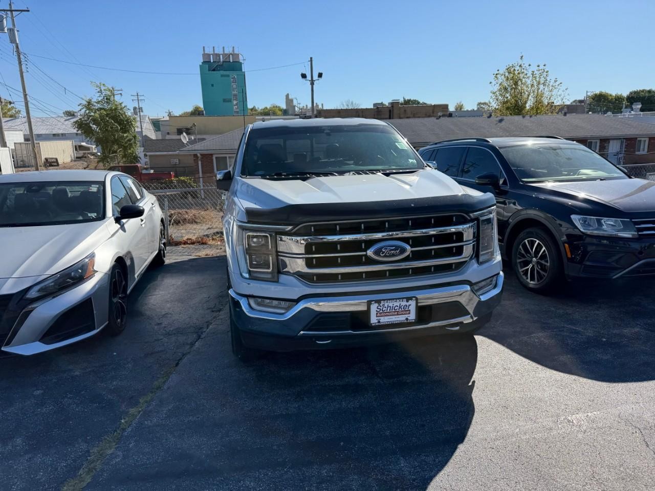 Ford F-150 Vehicle Full-screen Gallery Image 02