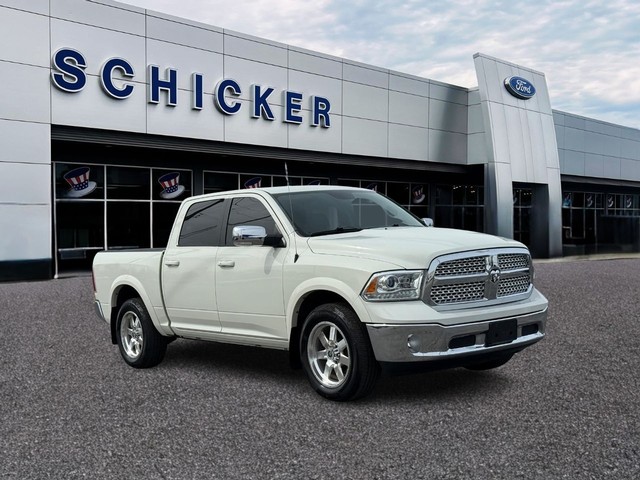 Ram 1500 4WD Laramie Crew Cab - St. Louis MO