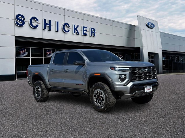 GMC Canyon 4WD AT4X - St. Louis MO