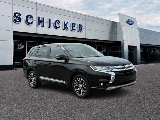 Mitsubishi Outlander SE - St. Louis MO