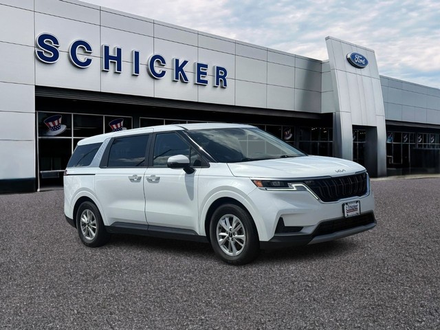 Kia Carnival LX - St. Louis MO