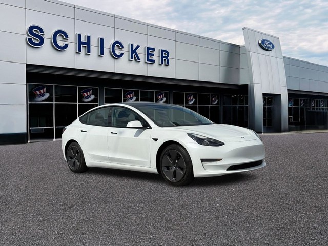 Tesla Model 3 Standard Range Plus - St. Louis MO