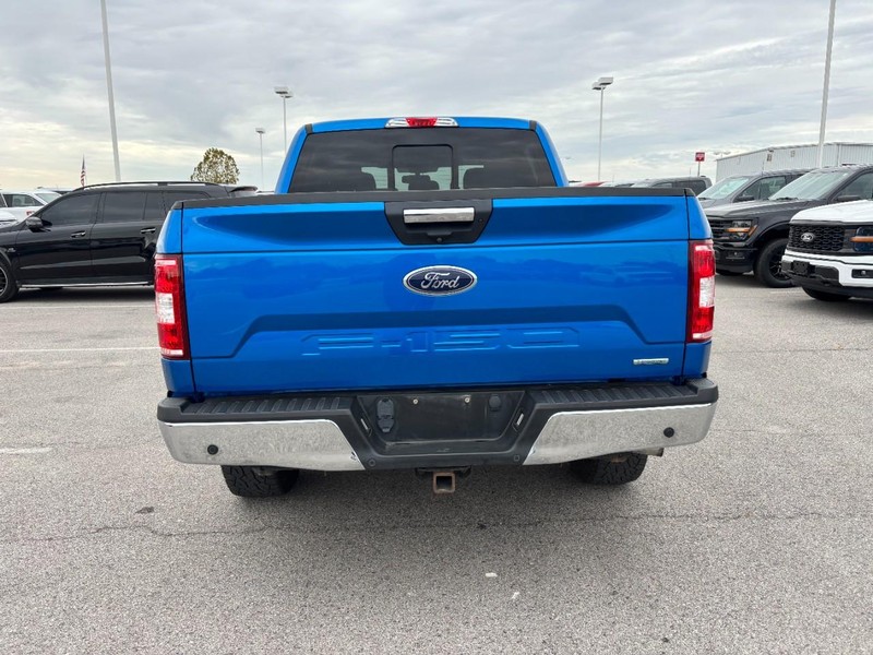 Ford F-150 Vehicle Full-screen Gallery Image 5