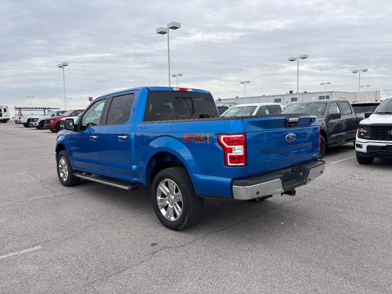 Ford F-150 Vehicle Full-screen Gallery Image 6