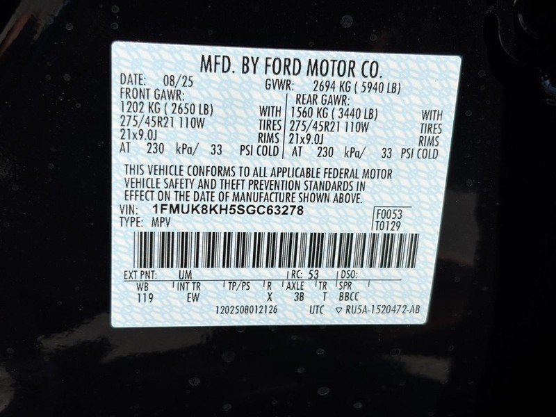 Ford Explorer Vehicle Image 23