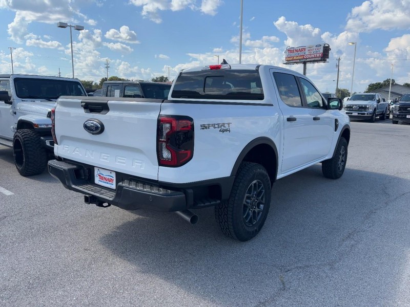 Ford Ranger Vehicle Full-screen Gallery Image 3