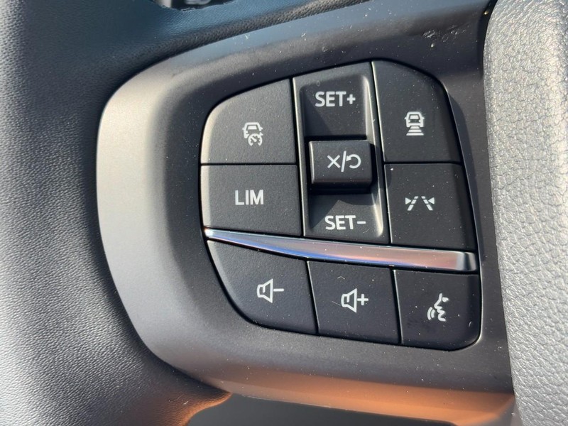 Ford Ranger Vehicle Full-screen Gallery Image 12