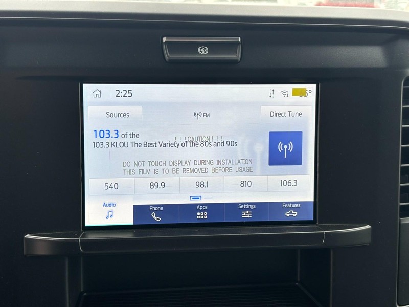 Ford Super Duty F-350 DRW Vehicle Full-screen Gallery Image 15