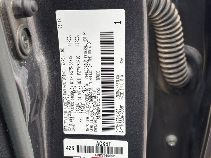 Toyota Tundra 4WD Vehicle Full-screen Gallery Image 23