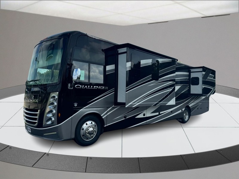 Ford F-53 Motorhome Stripped Chassis Vehicle Full-screen Gallery Image 03