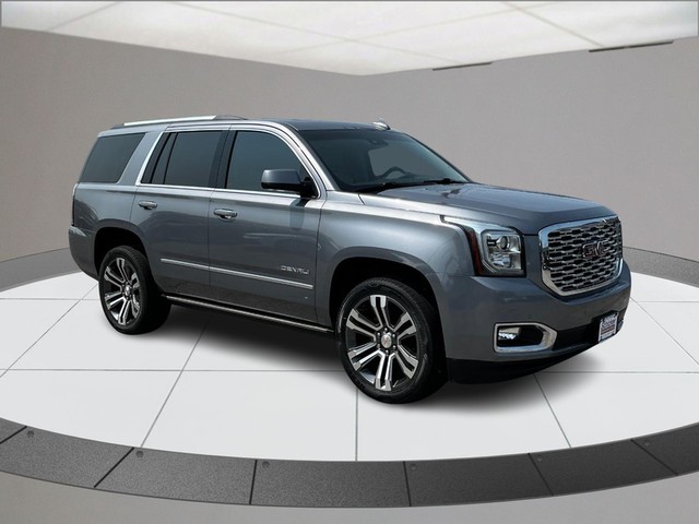 Used 2018 GMC Yukon Denali with VIN 1GKS1CKJ5JR323541 for sale in Washington, MO