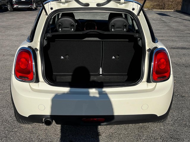 2016 MINI Cooper Base photo 5