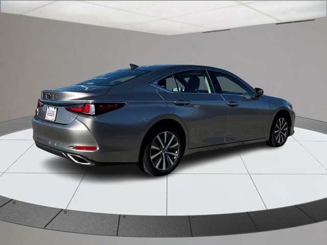 2019 Lexus ES 350 photo 3